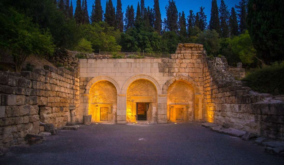 galilee/beitshearim.jpeg