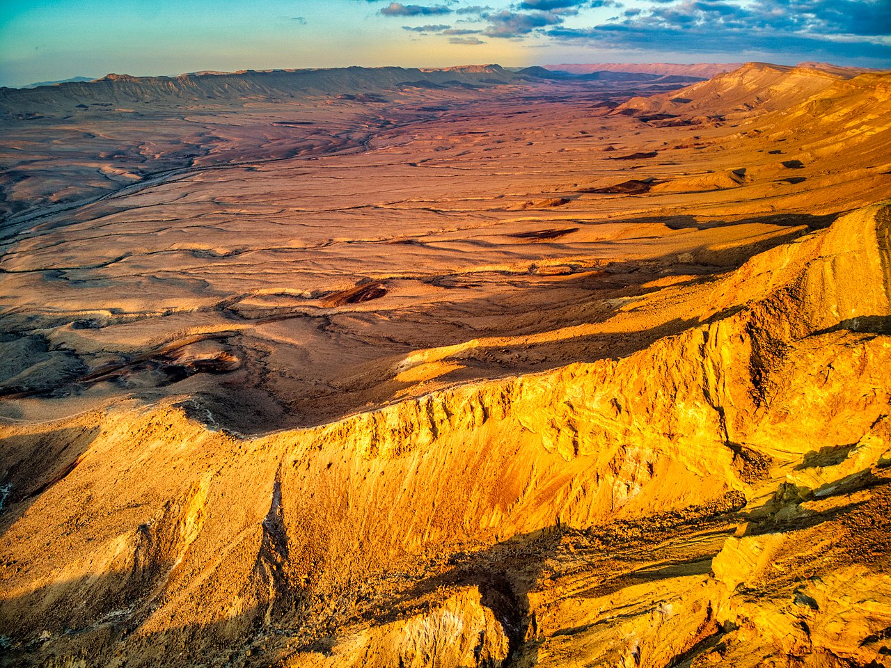 negev/makhtesh_ramon.jpg