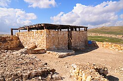 negev/tel_arad_house.jpg